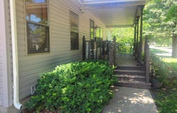 201 S Lincoln Street, Mount Ayr, IA 50854