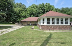 1293 Pearl Street, Buchanan, MI 49107