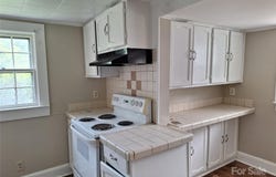 184 Cabarrus Avenue E, Concord, NC 28025