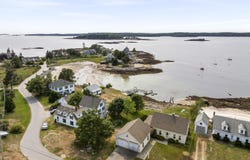 1 Fish Point Road, Bristol, ME 04554