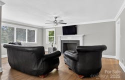 3127 N Center Street, Hickory, NC 28601