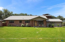 1746 Cattail, Canyon Lake, TX 78133