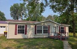1113 Euclid Avenue, Alma, MI 48801
