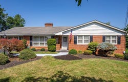 1393 Pleasant View St., Staunton, VA 24401
