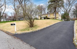 22 Hood Place, Cortlandt Manor, NY 10567