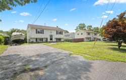 34 Pequot Avenue, Warwick, RI 02889