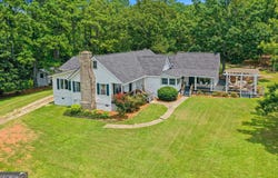 1219 Pebblebrook, Woodbury, GA 30293