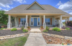 2048 E Martindale Road, Seguin, TX 78155