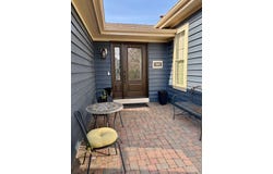 734 Bluejay Circle, Elk Grove Village, IL 60007