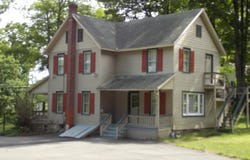 1255 PA-390, Cresco, PA 18326