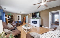 1520 N 8th Street, Neodesha, KS 66757