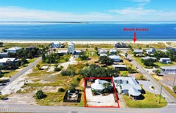 6529 Americus Avenue, Port St Joe, FL 32456