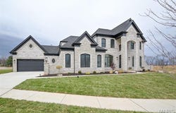 718 Silver Buck Lane, Chesterfield, MO 63005