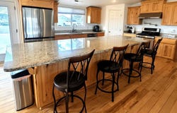 915 N Main St, Panguitch, UT 84759