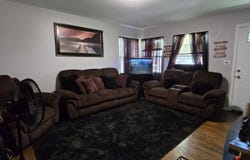 3043 Sussex Avenue, Markham, IL 60428