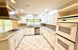 209 Beechwood Pass, Gadsden, AL 35901