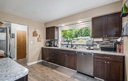 822 W Orange Street, Greenville, MI 48838