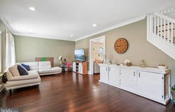 45 BAYVIEW AVE, NEWARK, NJ 07112