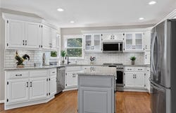 7608 NW 76th Place, Kansas City, MO 64152