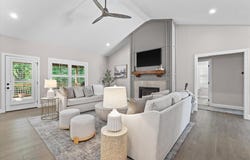230 Tomlon Rd, CROSSVILLE, TN 38555