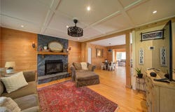 1066 Sea Oats Way SW, Lilburn, GA 30047