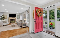 88 Knollwood Avenue, Huntington, NY 11743