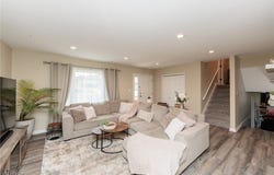 5602 Hollywood Drive, Parma, OH 44129