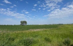 424 Ave US Highway 12, Bristol, SD 57219
