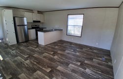 17311 E US Hwy 40, Independence, MO 64055