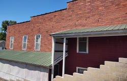 305 & 307 E MAIN Street, Vienna, IL 62995