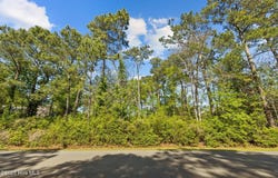 302 Lord Granville Drive, Morehead City, NC 28557