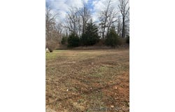 Evergreen Court lot: 23, Gravois Mills, MO 65037