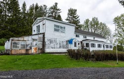 39 E Hill Road, Middleburgh, NY 12009