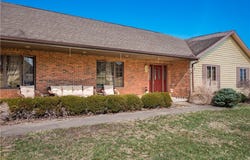 5023 Dresden Court, Zanesville, OH 43701