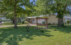 1401 Richard Avenue, Parsons, KS 67357