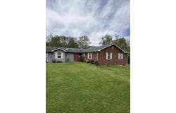 102 Locust Street, Manchester, KY 40962