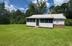 661 Zion Hill Road, Mendenhall, MS 39114