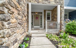 206 GROVE VIEW Drive, HOCKESSIN, DE 19707