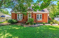 626 E Kingsbury Street, Springfield, MO 65807