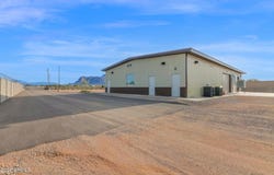 1453 E OLD W Highway, Apache Junction, AZ 85119