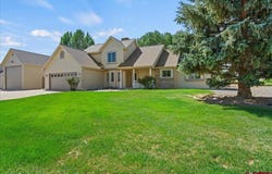 1806 Otter Pond Drive, Montrose, CO 81401