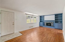 765 Brafferton Dr, Mt Lebanon, PA 15228