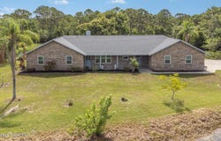 6147 Brabrook Avenue, Grant-Valkaria, FL 32949