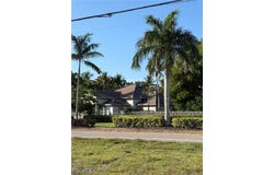 1721 El Dorado Parkway W, Cape Coral, FL 33914