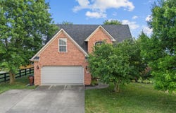105 Bernie Trail, Nicholasville, KY 40356