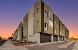 4220 N 32ND Street, Phoenix, AZ 85018