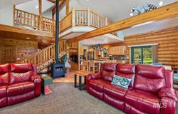 12782 Cascade Dr, Donnelly, ID 83615
