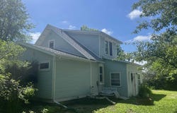 1110 S 5Th Street, Fairfield, IA 52556