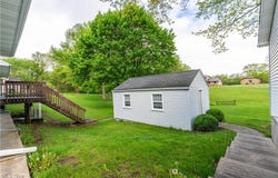 7251 Minerva Road SE, Waynesburg, OH 44688