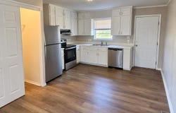 1010 26TH AVENUE, HUEYTOWN, AL 35023
